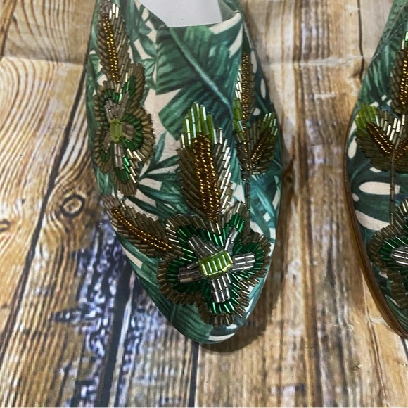 Kenneth Cole Reaction Speed Floral Tropical Beaded Flat Heel Slide Mules - Picture 2 of 4